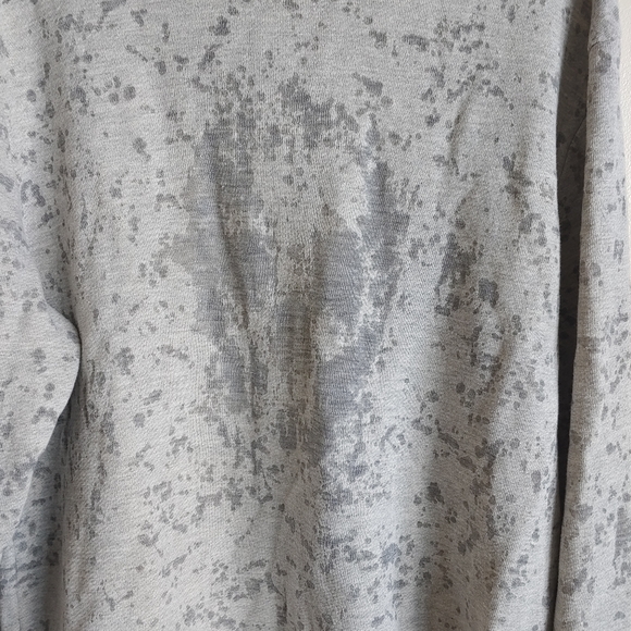 Sweater - Picture 3 of 5